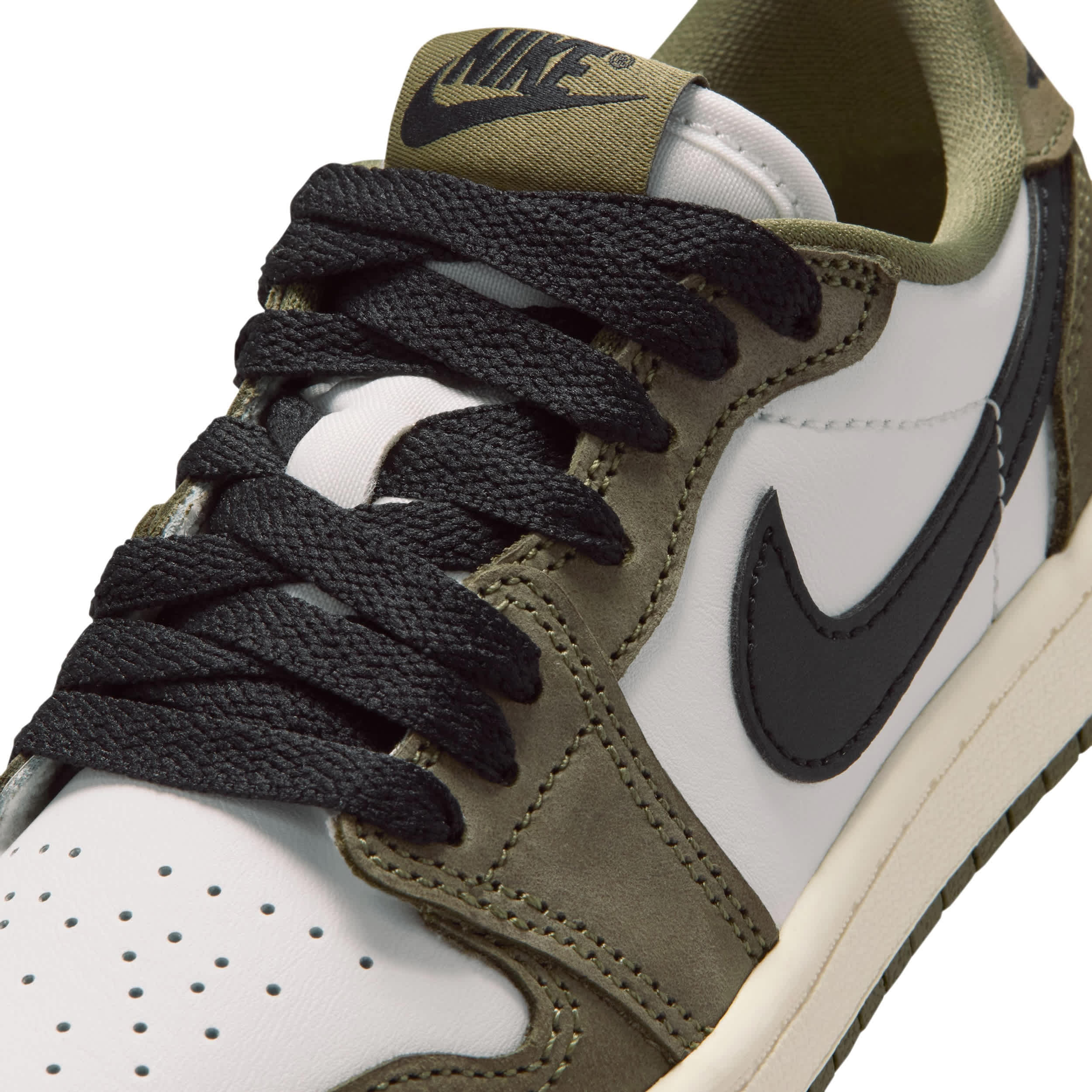 Jordan 1 Retro Low Og (Little Kid) - Image 7