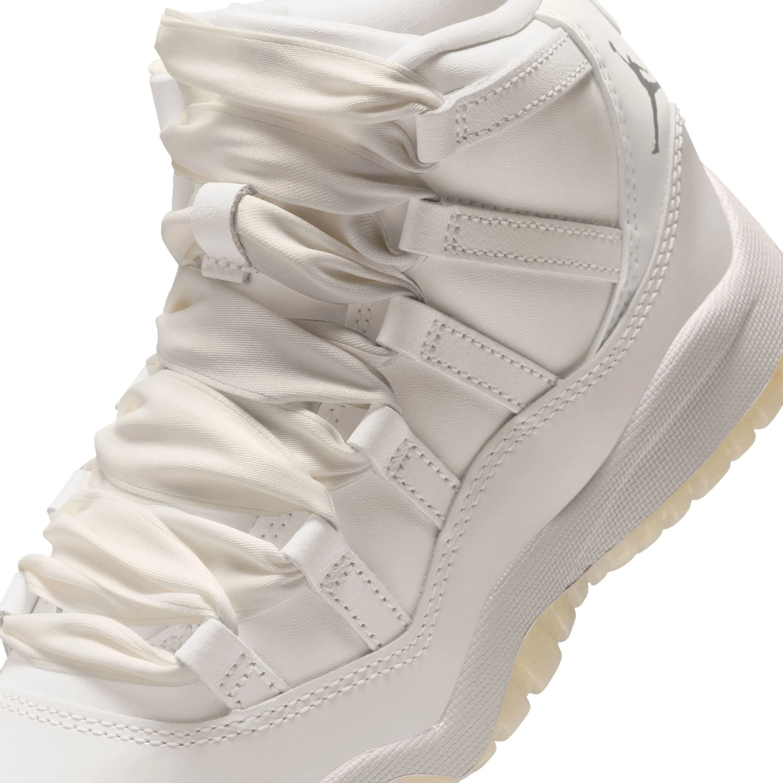 Jordan 11 Retro (Little Kid) - Image 7