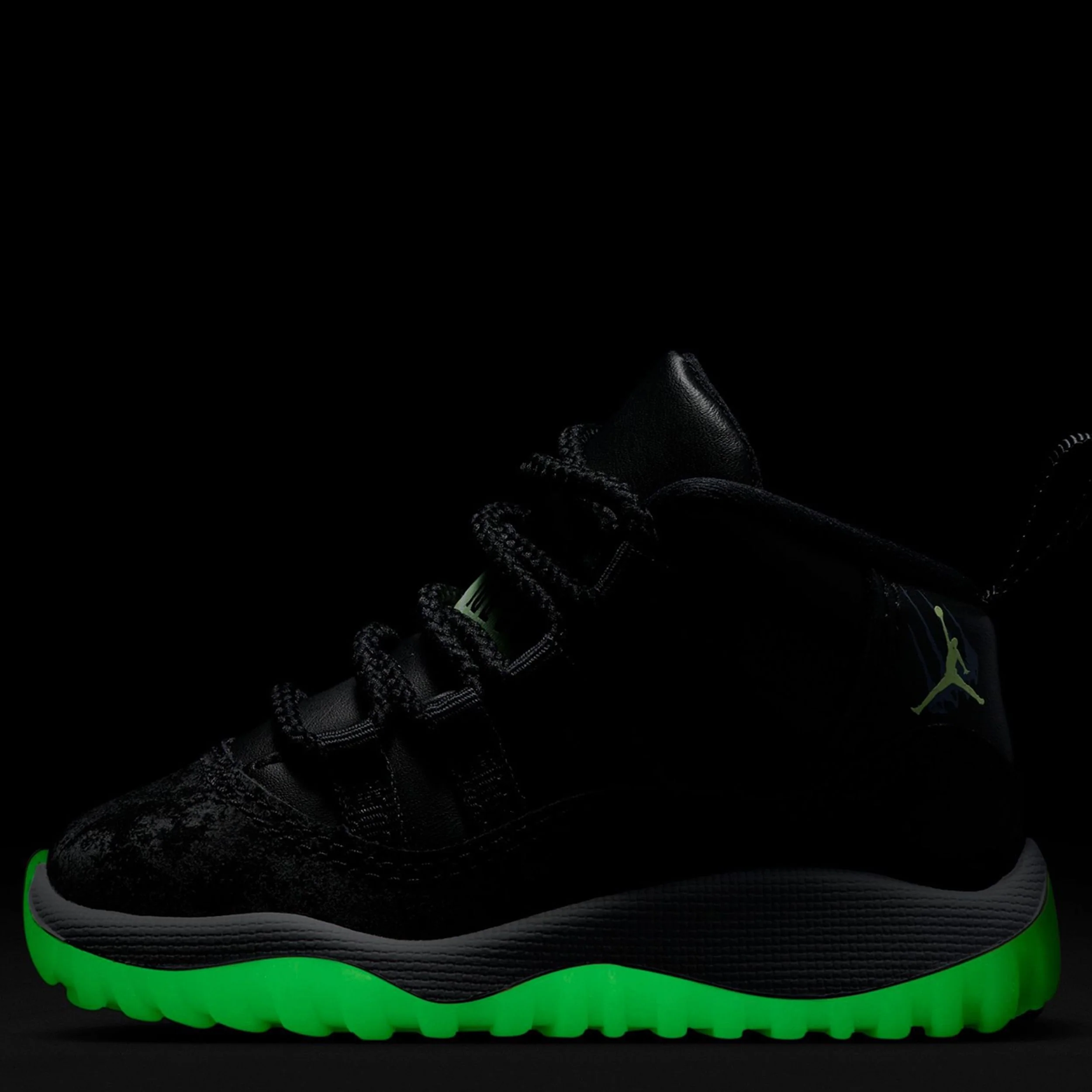 Jordan 11 Retro (Toddler) - Image 3