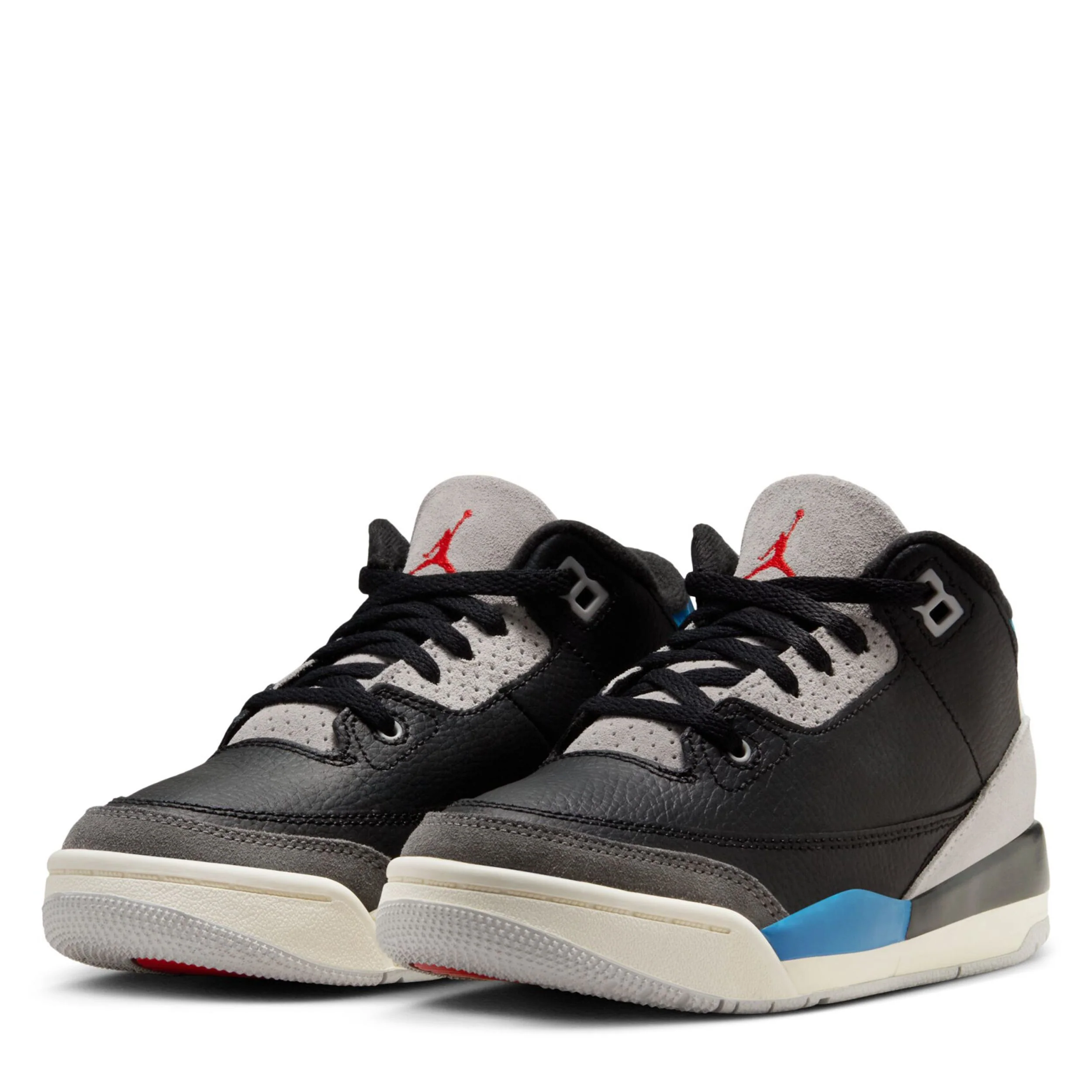 Jordan 3 Retro (Little Kid) - Image 3