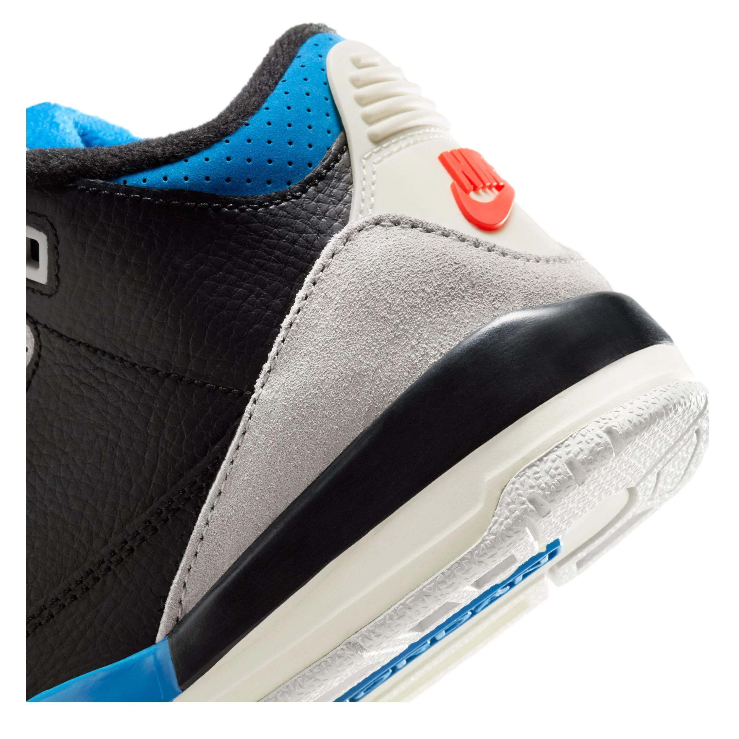 Jordan 3 Retro (Little Kid) - Image 8