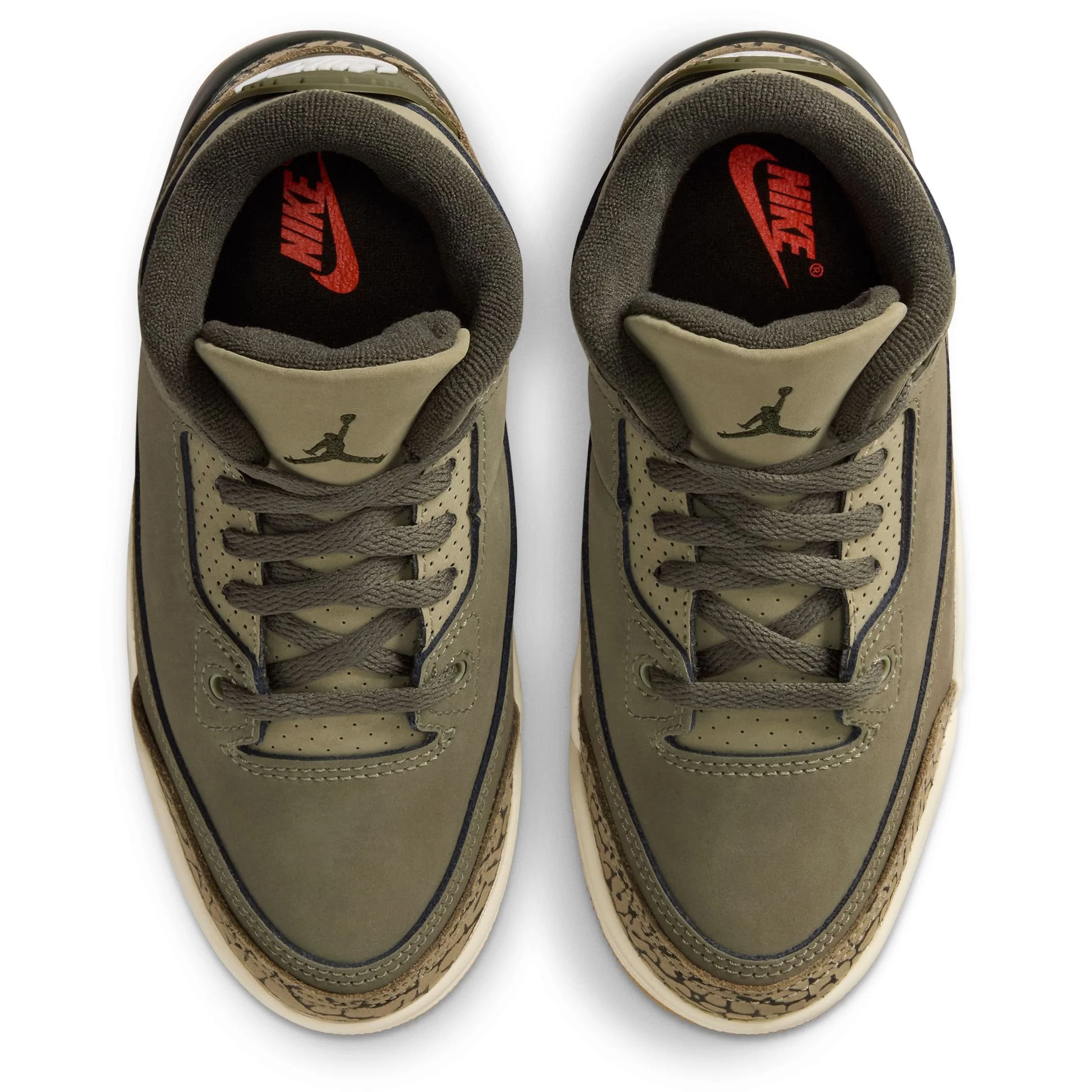 Jordan 3 Retro (Little Kid) - Image 5