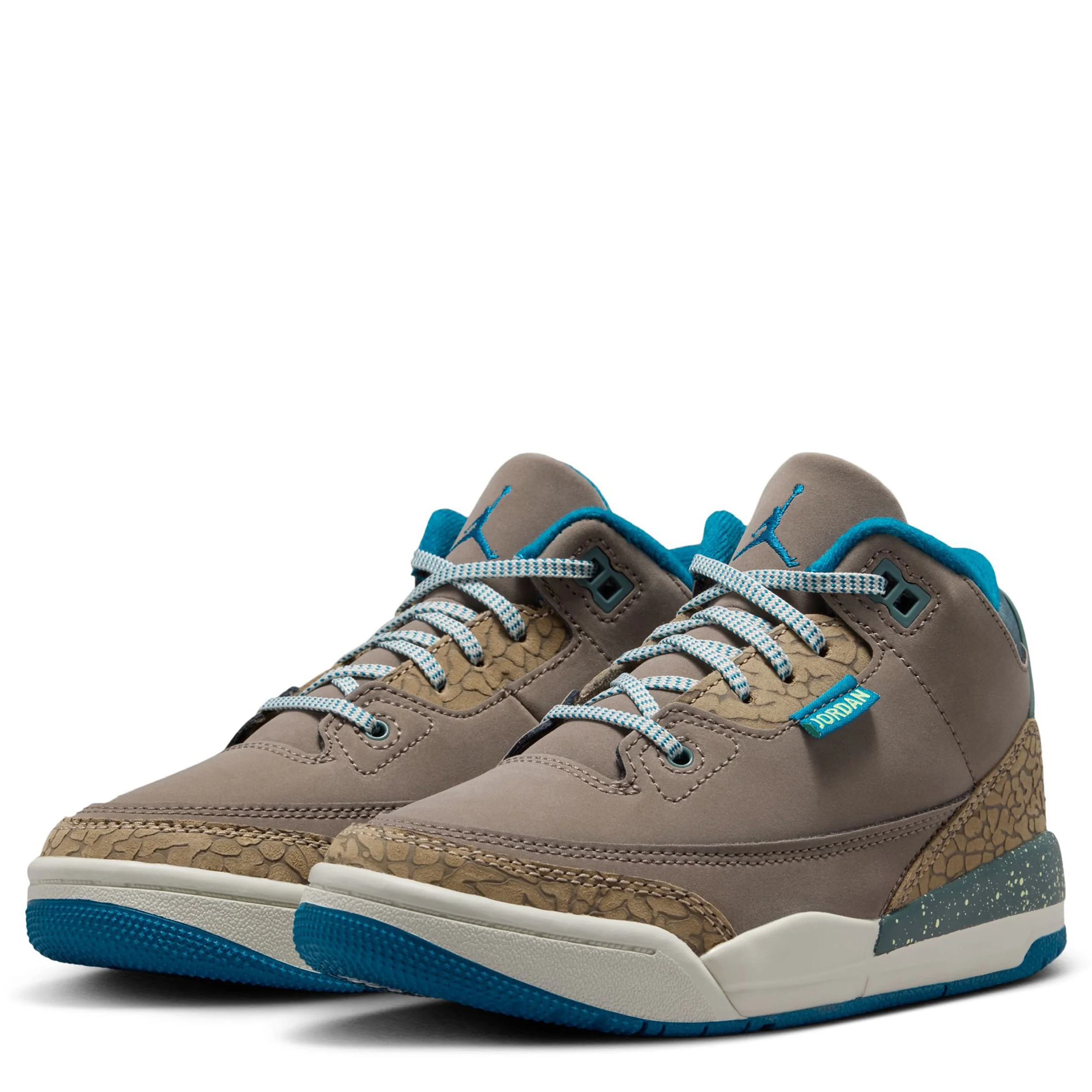 Jordan 3 Retro (Little Kid) - Image 3