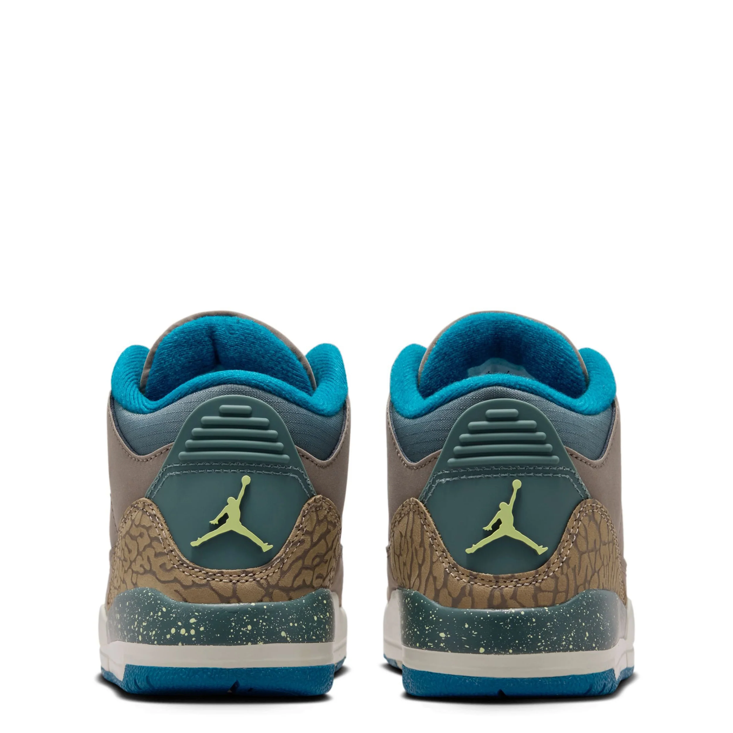 Jordan 3 Retro (Little Kid) - Image 4