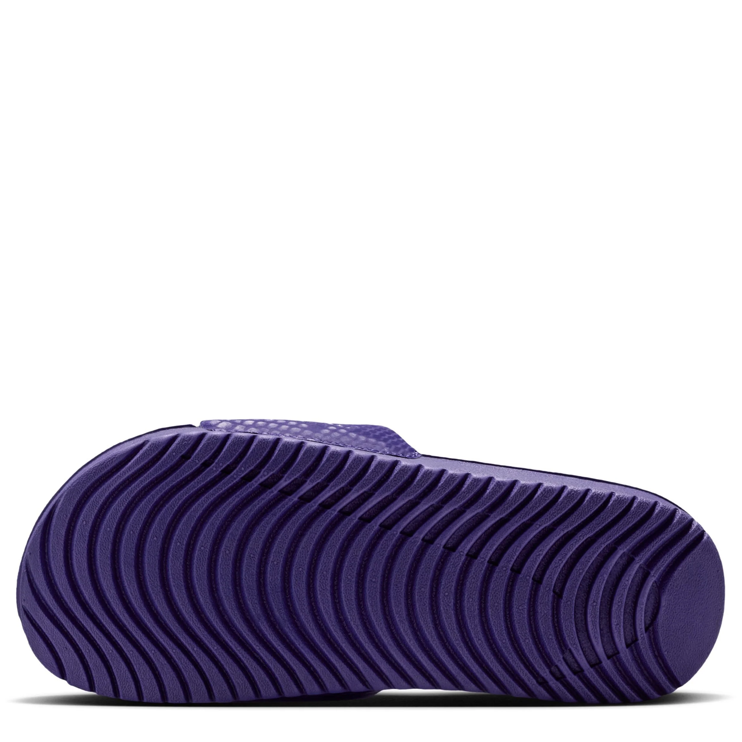 Kobe Kawa Slide (Big Kid) - Image 5