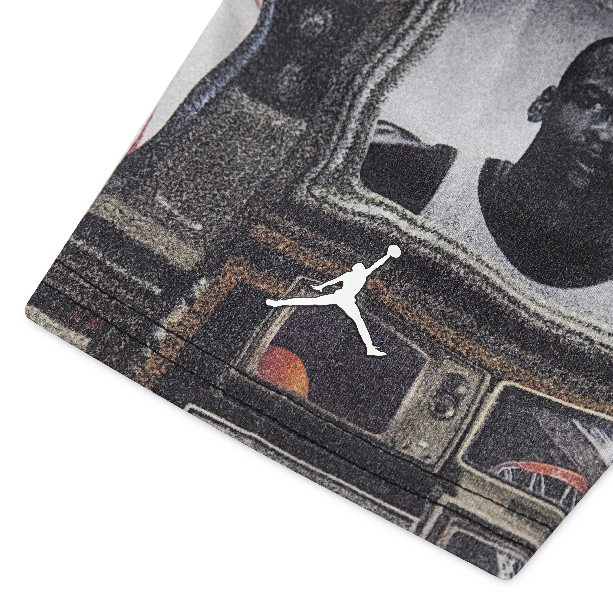 Mj Flight Essential Tee (Little Kid) - Image 3
