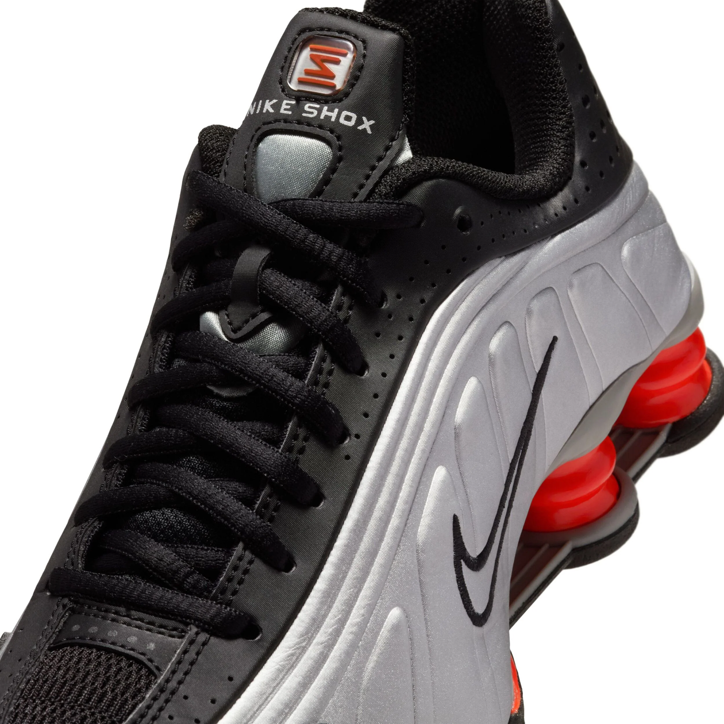 Shox R4 (Big Kid) - Image 7