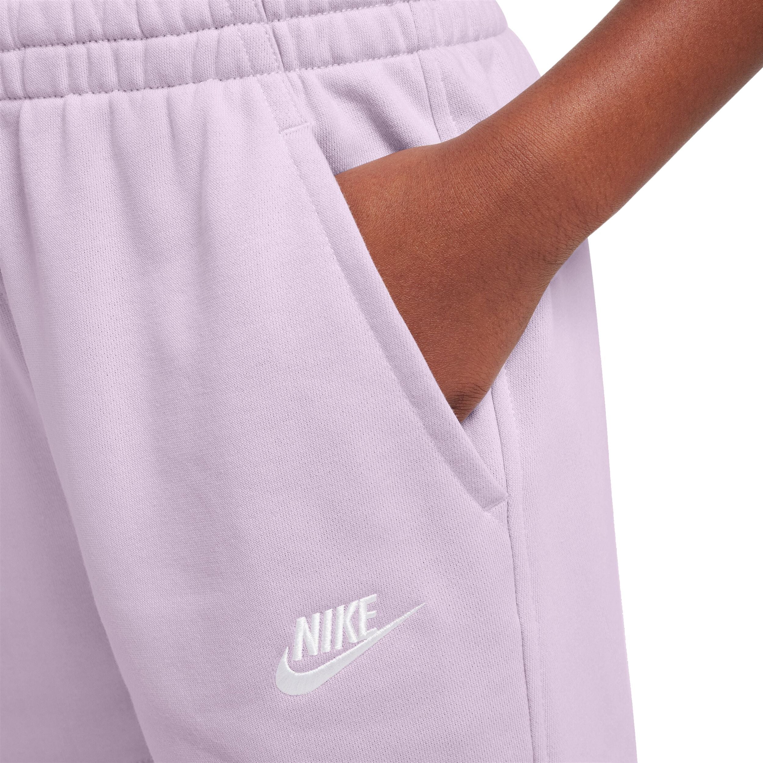 Sportswear Club Fleece French Terry Short(Big Kid) - Image 3