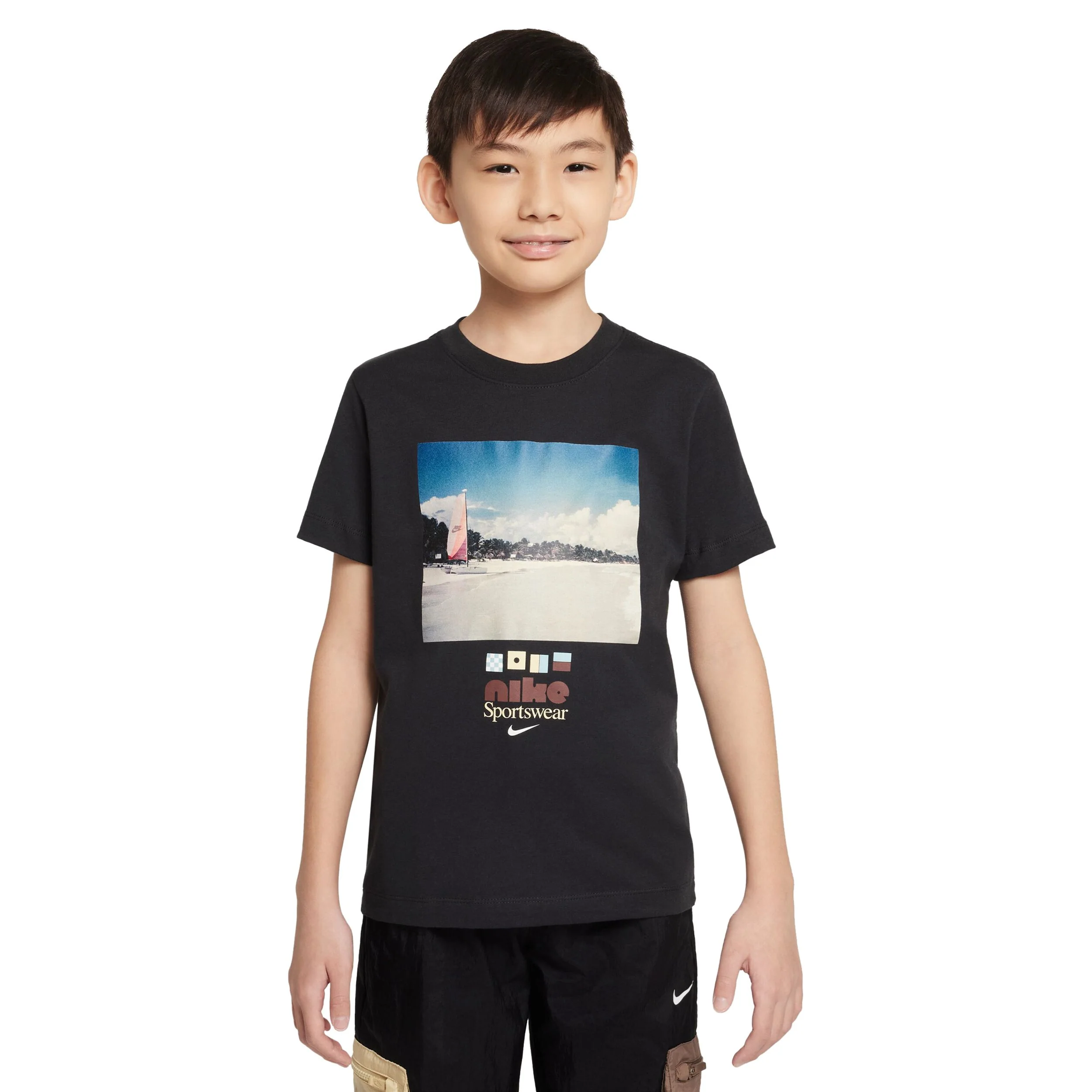 Sportswear Crewneck T-Shirt (Big Kid)