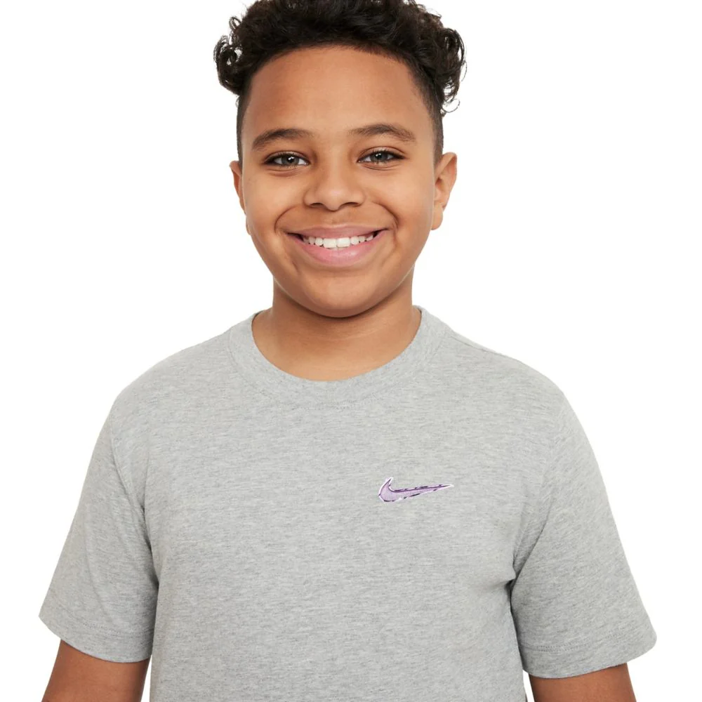 Sportswear T-Shirt (Big Kid) - Image 3
