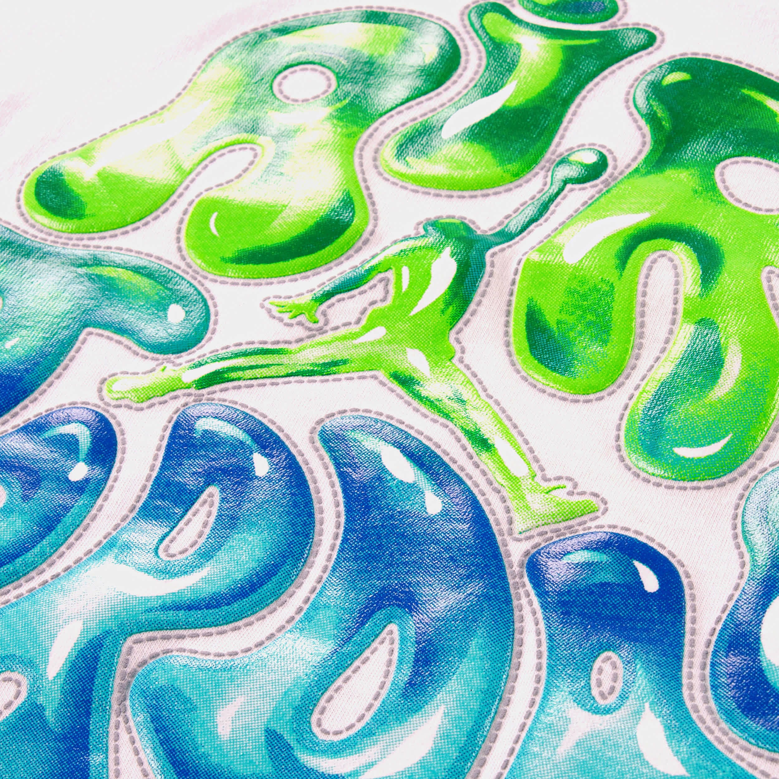 Super Splash Bubble Tee (Big Kid) - Image 3