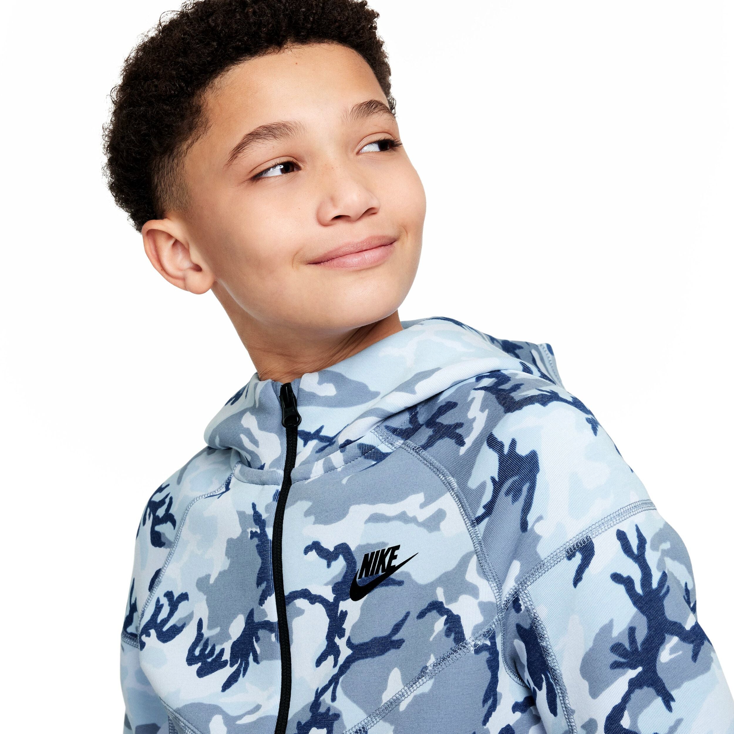 Tech Fleece Full Zip Hoodie (Big Kid) - Image 3