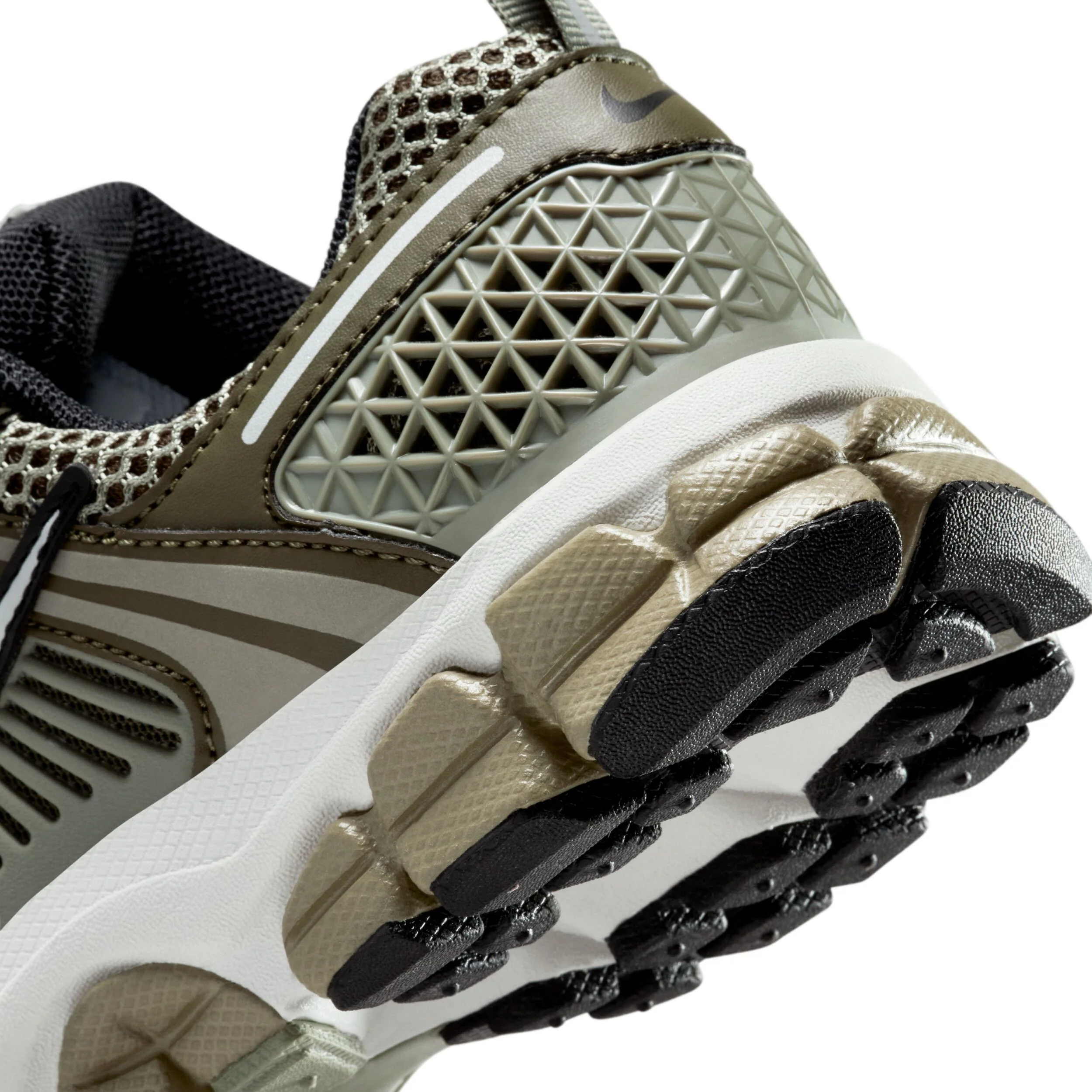 Vomero 5 (Big Kid) - Image 11