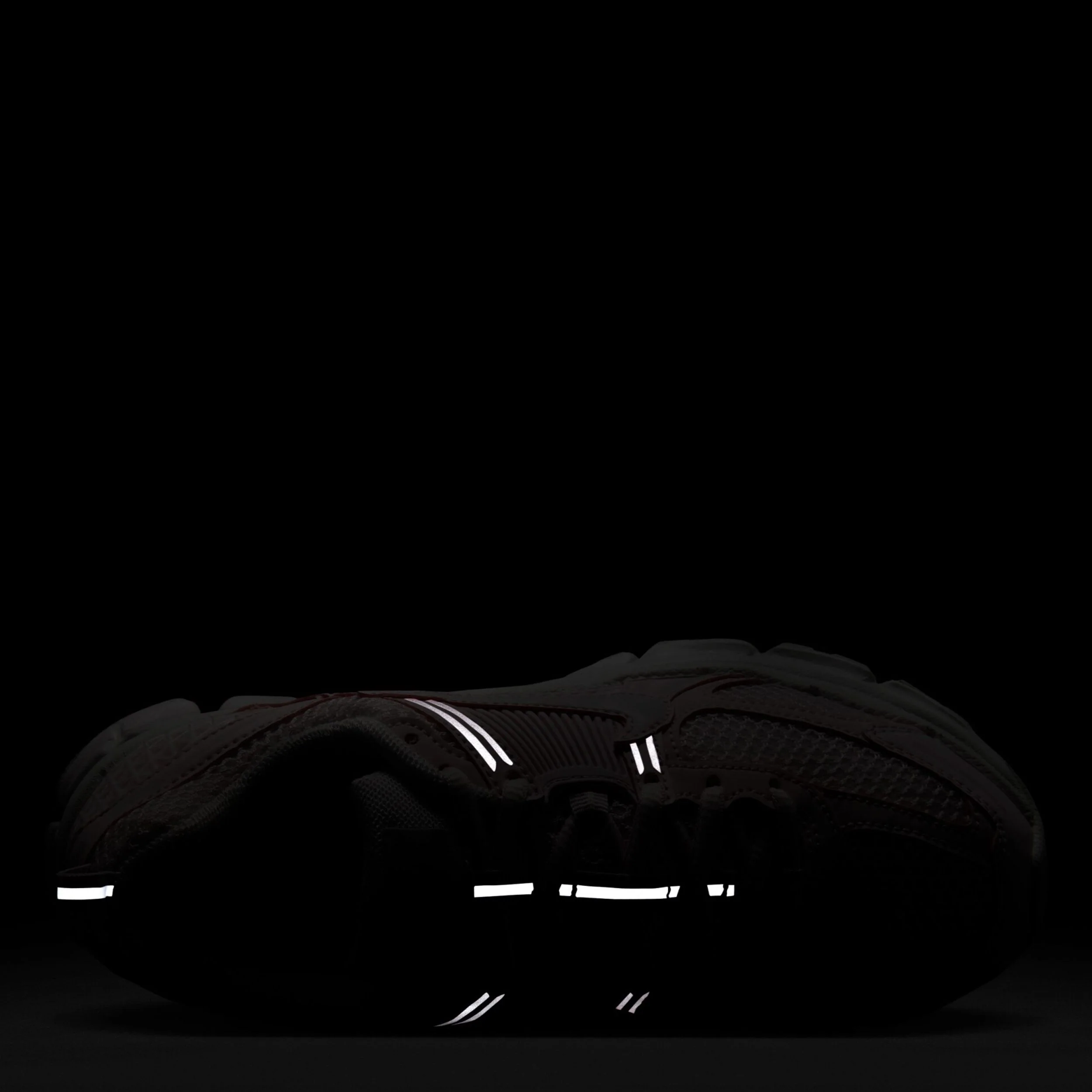 Vomero 5 (Big Kid) - Image 8